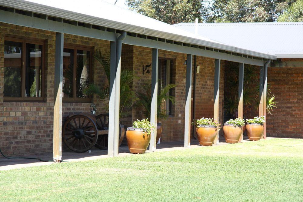 Coranda Lodge Armadale Bagian luar foto