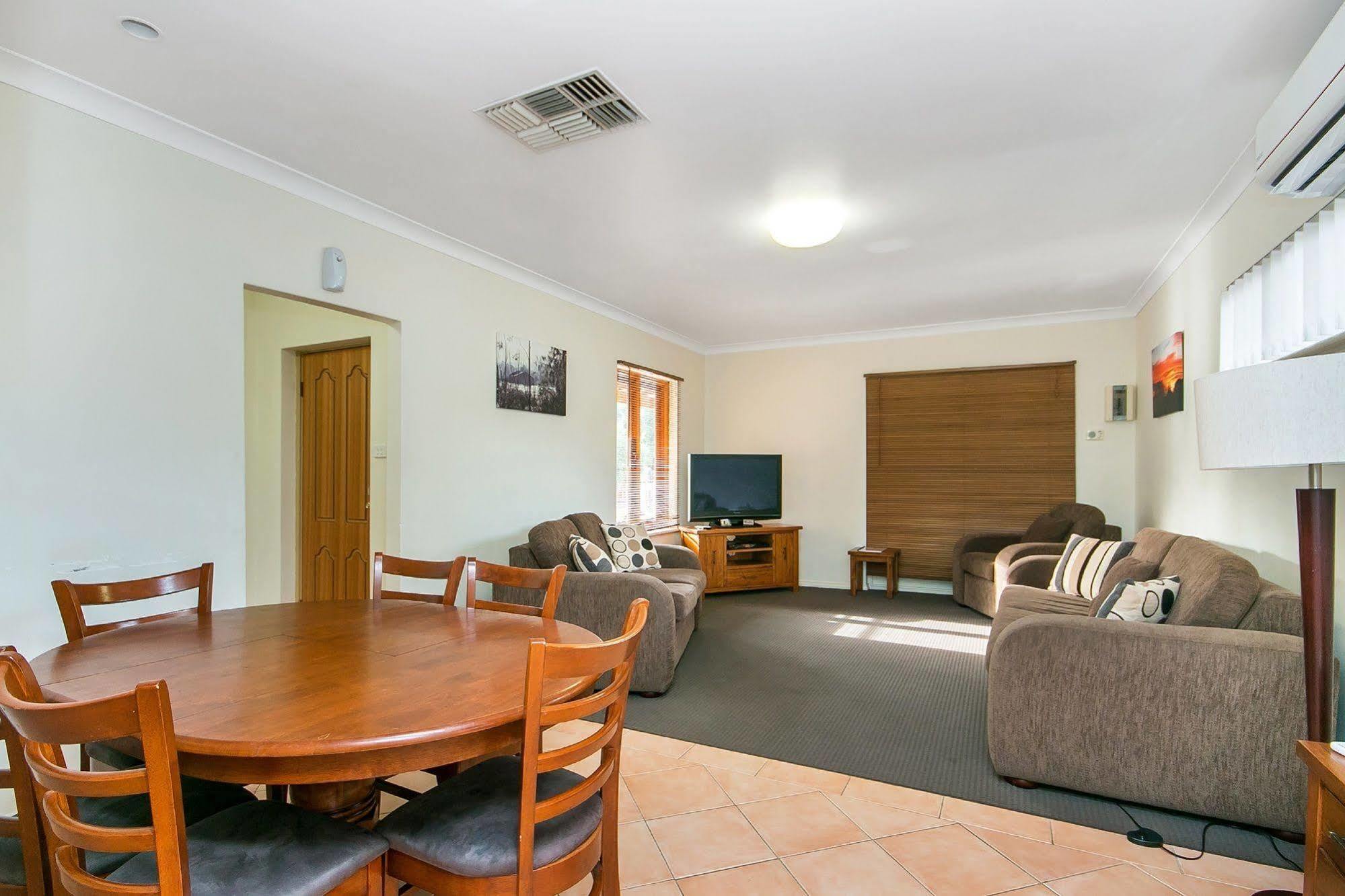 Coranda Lodge Armadale Bagian luar foto